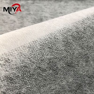 Kıyafetler için yumuşak polyester dokunulmamış iç katman